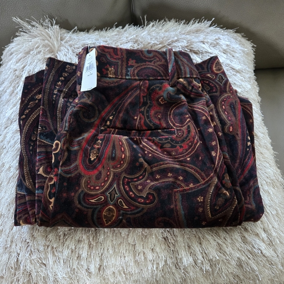 COPY - Gorgeous Veluro Relaxed Velvet Pants and Boho Blazer - Picture 8 of 10